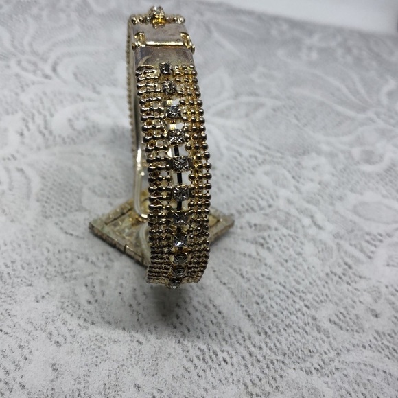 VINTAGE rhinestone statement glam art deco style clamper hinge formal bracelet. - Picture 5 of 6
